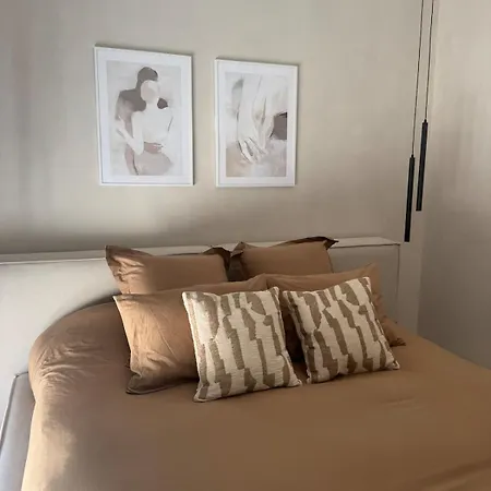 Maison Neuve, Proche Des Plages A